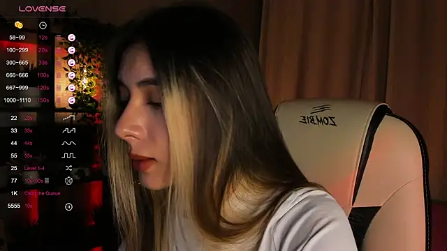 DarlaLike online show from 09/10/25, 04:01