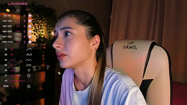 DarlaLike online show from 09/29/25, 04:17