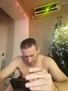 Snapshot of Viause_Kentauelle chatting on 12/20/24, 04:57 Viause Kentauelle online show from 12/20/24, 04:57