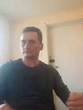 Snapshot of Viause_Kentauelle chatting on 02/24/25, 12:59 Viause Kentauelle online show from 02/24/25, 12:59