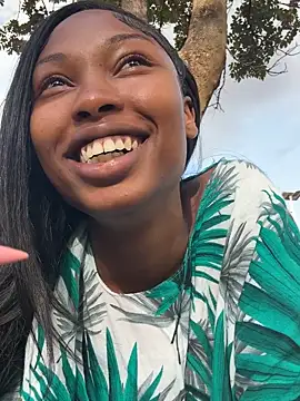 Snapshot of NASTY_BOBO chatting on 11/19/25, 01:55 NASTY BOBO online show from 11/19/25, 01:55