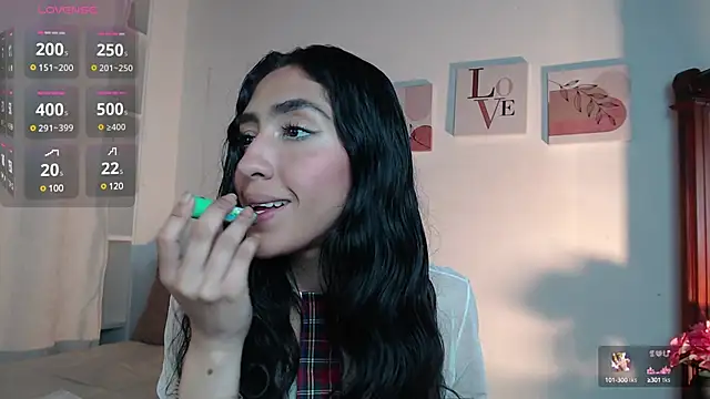 madisex s online show from 03/06/25, 11:47