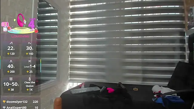 Snapshot of charlotte__G chatting on 03/05/25, 03:51 charlotte G online show from 03/05/25, 03:51