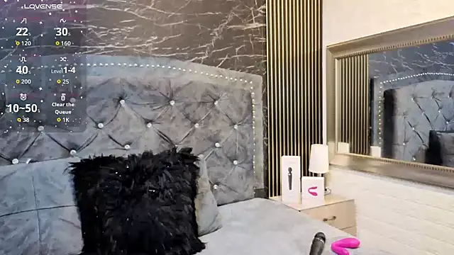 Snapshot of charlotte__G chatting on 11/29/25, 09:23 charlotte G online show from 11/29/25, 09:23