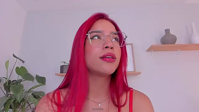 Scarlett Morgan  online show from 03/01/25, 11:26