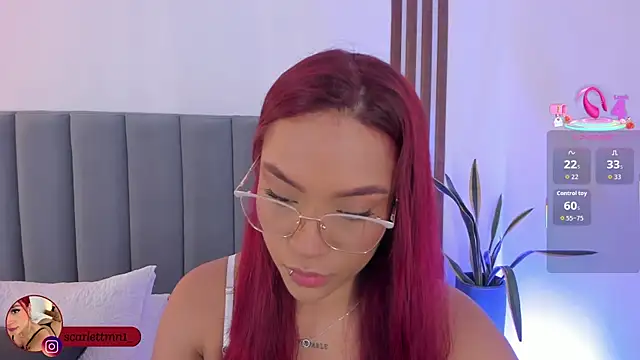 Scarlett Morgan  online show from 11/25/25, 07:58