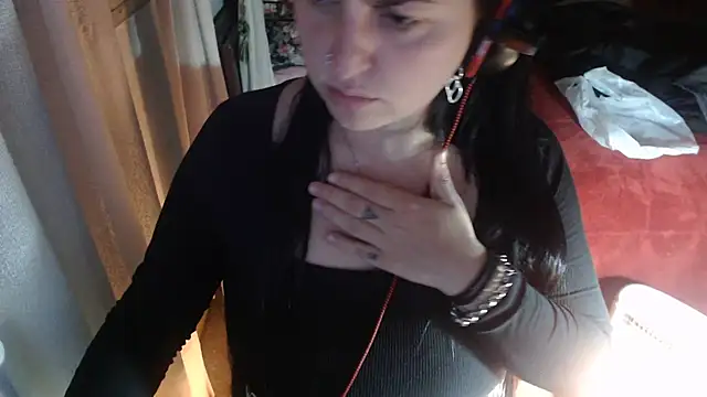 Snapshot of lady_rolinga chatting on 07/01/26, 05:31 lady rolinga online show from 07/01/26, 05:31