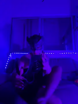 Snapshot of kandyloves chatting on 03/18/25, 03:42 kandyloves online show from 03/18/25, 03:42