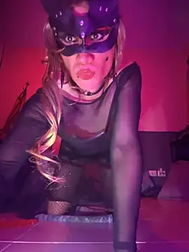 Snapshot of kandyloves chatting on 10/16/25, 10:05 kandyloves online show from 10/16/25, 10:05