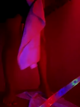 Snapshot of kandyloves chatting on 12/15/25, 07:34 kandyloves online show from 12/15/25, 07:34