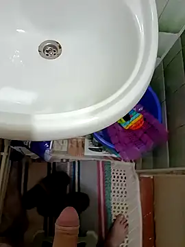 Tyhguhhijh online show from 12/14/25, 09:08