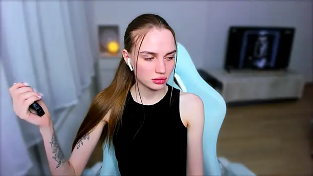 StellaLawless online show from 02/07/25, 11:03