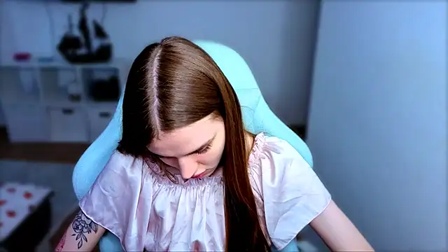 StellaLawless online show from 11/01/25, 07:32