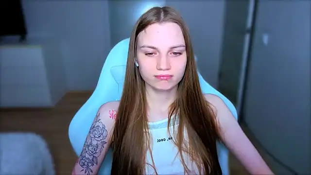 StellaLawless online show from 05/02/26, 08:36