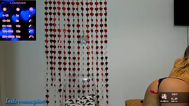 roxannequin66 online show from 02/12/25, 07:35