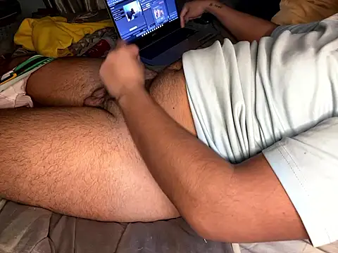 Snapshot of yass56789 chatting on 12/04/24, 11:02 yass56789 online show from 12/04/24, 11:02