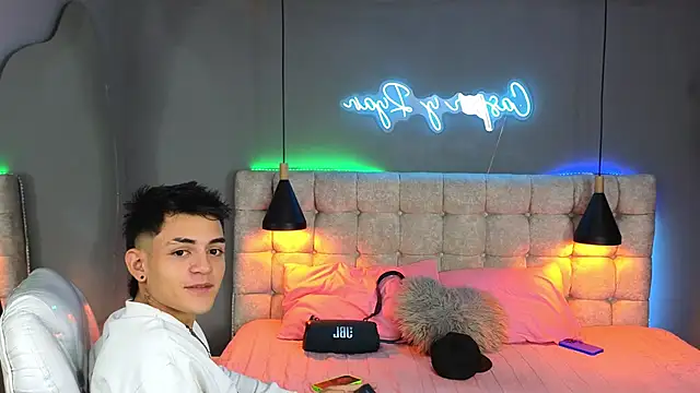 Paradise boy s online show from 12/09/24, 11:24