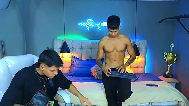 Paradise boy s online show from 12/11/24, 11:43