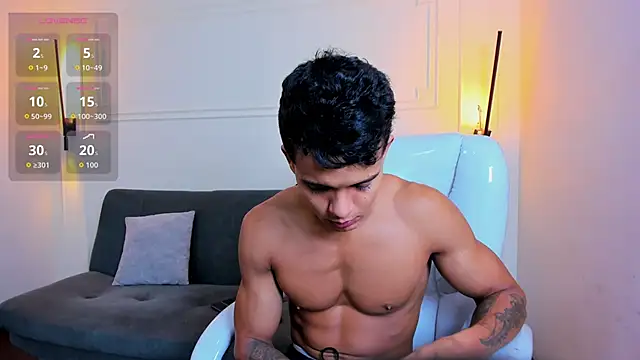 Paradise boy s online show from 10/30/25, 10:21