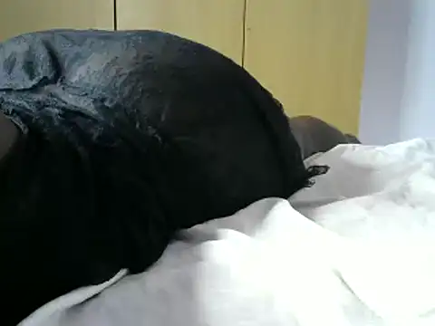 Snapshot of Boottie_lious chatting on 02/12/25, 05:47 Boottie lious online show from 02/12/25, 05:47