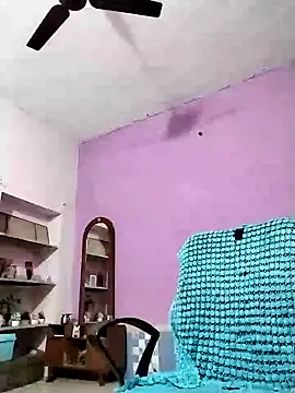 Snapshot of Ruksar-Pathan chatting on 01/10/25, 06:28 Ruksar-Pathan online show from 01/10/25, 06:28