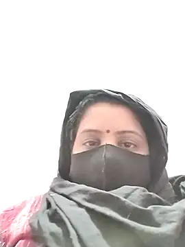 Snapshot of Ruksar-Pathan chatting on 01/17/25, 01:56 Ruksar-Pathan online show from 01/17/25, 01:56