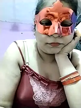 Snapshot of Ruksar-Pathan chatting on 01/21/25, 06:43 Ruksar-Pathan online show from 01/21/25, 06:43