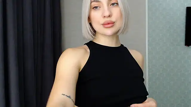 Snapshot of hot-sasha9 chatting on 12/11/24, 03:05 hot-sasha9 online show from 12/11/24, 03:05