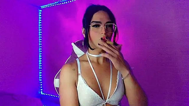 Ms-Zoehans online show from 01/15/26, 10:57