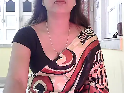 Model-Tanya online show from 11/19/25, 05:02