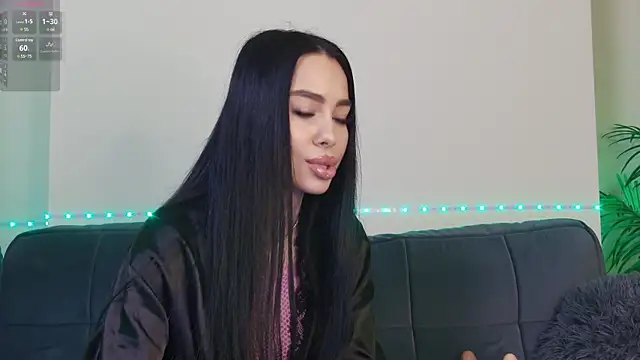 OnlyXandra online show from 01/20/25, 08:30