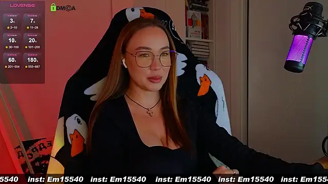 Snapshot of Emili1- chatting on 01/15/25, 09:56 Emili1- online show from 01/15/25, 09:56