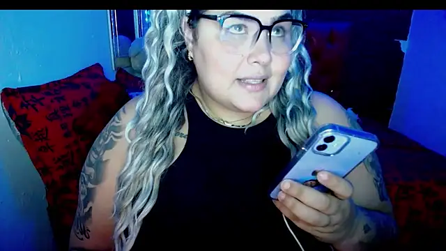 Fernanda Big Boobs online show from 12/04/24, 03:59