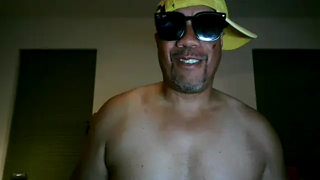 pimpdaddy4ever online show from 05/05/26, 02:08