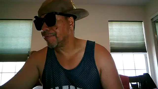 pimpdaddy4ever online show from 05/05/26, 06:49