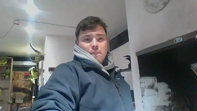 Snapshot of DirtyRcride chatting on 01/10/25, 03:29 DirtyRcride online show from 01/10/25, 03:29
