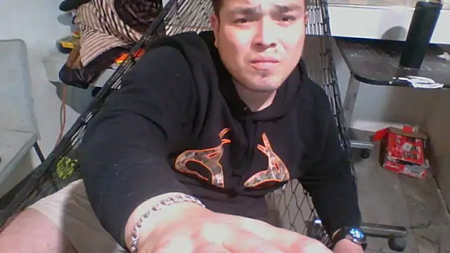Snapshot of DirtyRcride chatting on 02/01/25, 02:47 DirtyRcride online show from 02/01/25, 02:47