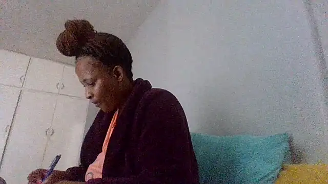 BabeAssXX online show from 05/01/26, 07:35