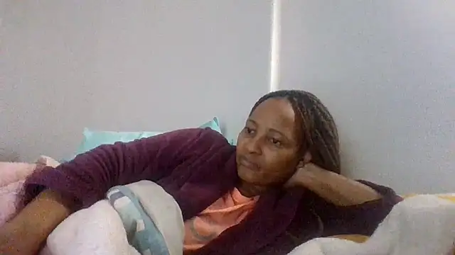 BabeAssXX online show from 05/09/26, 07:24