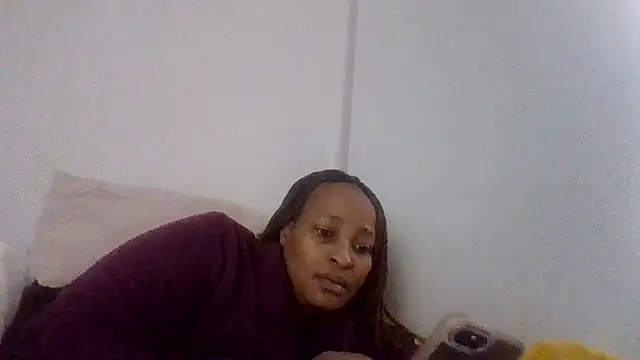 BabeAssXX online show from 05/17/26, 06:22