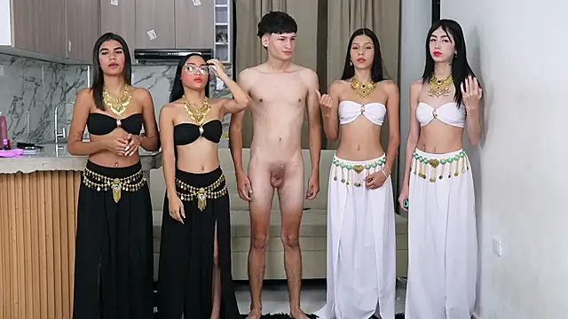 maidengirls online show from 10/31/25, 07:37