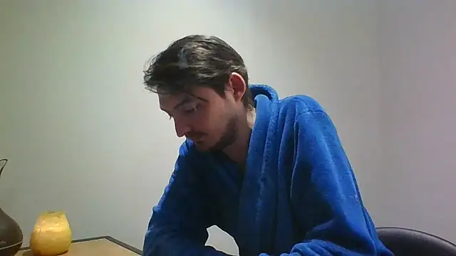 Snapshot of Wesleymodel chatting on 01/15/26, 07:17 Wesleymodel online show from 01/15/26, 07:17