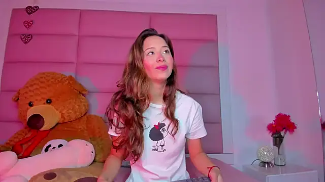 little-Emma online show from 01/31/25, 03:20