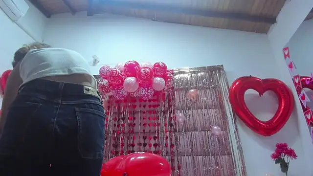 little-Emma online show from 02/15/25, 12:04