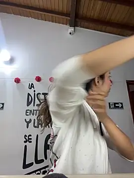 little-Emma online show from 09/18/25, 03:08