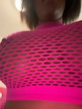 Snapshot of Black_Dolll chatting on 03/11/26, 06:19 Black Dolll online show from 03/11/26, 06:19