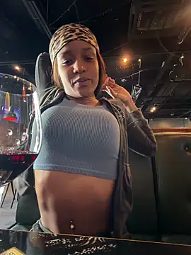 Snapshot of Black_Dolll chatting on 03/26/26, 11:27 Black Dolll online show from 03/26/26, 11:27