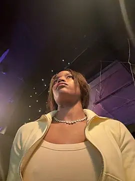 Snapshot of Black_Dolll chatting on 03/29/26, 08:42 Black Dolll online show from 03/29/26, 08:42