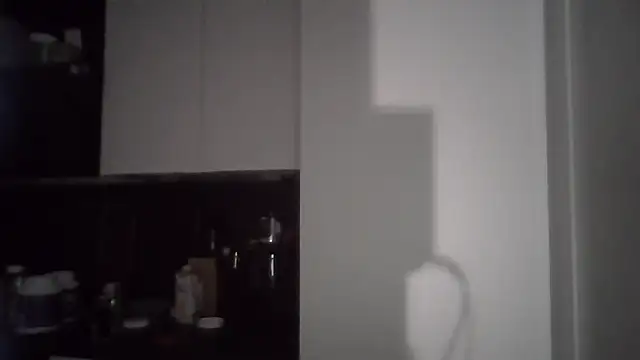 Snapshot of penzler86 chatting on 03/06/26, 10:06 penzler86 online show from 03/06/26, 10:06