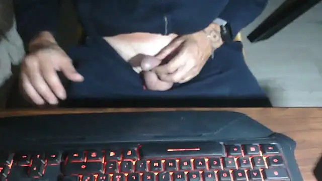 Adri gard online show from 10/18/25, 08:20